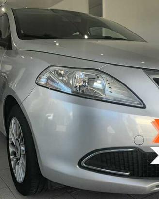 LANCIA Ypsilon 3� serie Ypsilon 1.2 69 CV 5 por...