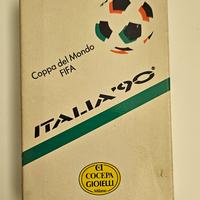Spilla commemorativa per i Mondiali di calcio '90