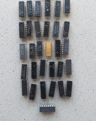 "TTL (Transistor-Transistor Logic) e CMOS