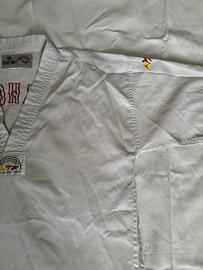 Dobok taekwondo