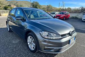 VOLKSWAGEN Golf 1.0 TSI 115 CV 5p. Business Blue