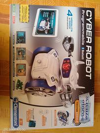 Cyber robot Clementoni