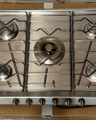 Piano cottura Smeg 4 fuochi a gas