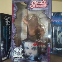 Ozzy Osbourne Rock It "N" The Box

Bark At The Mo