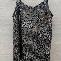 Top con paillettes argento e contrasto nero