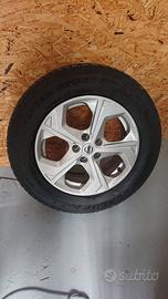 cerchi originali Nissan 17" e pneumatici invernali