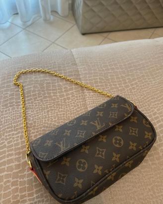 borsa come da descrizione