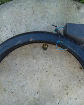 PARAFANGO POSTERIORE HONDA CBX 550 F II