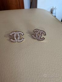 Orecchini con strass