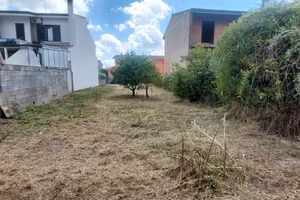 Lotto edificabile 375 mq zona residenziale moderna