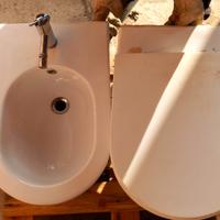  coppia di sanitari sospesi