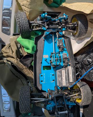 Thunder Tiger Mirage V-spec 1:8 buggy