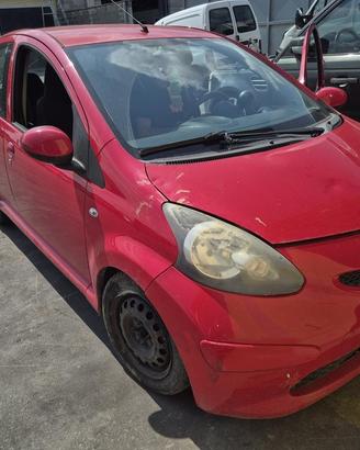Toyota Aygo 2008 Demolita - Per Ricambi