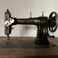 Macchina da cucire White Rotary USA