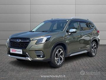 Subaru Forester 2.0 e-Boxer Premium auto