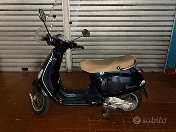 Vespa 125 LX