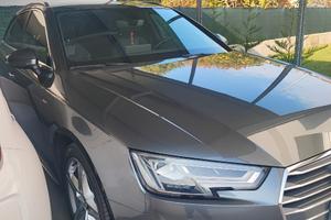 AUDI A4 5ª serie - 2016