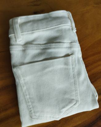 Pantaloni jeans bianchi da donna bershka