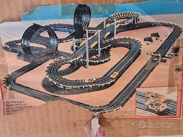 Pista Gigante per Automobili Vintage 18 Metri