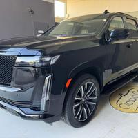 CADILLAC Escalade 3.0L TD --DIESEL -- I6 AT AWD