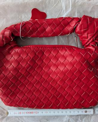 Borsa in pelle intrecciata con nodo
