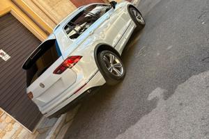 Tiguan r-line whitesilver
