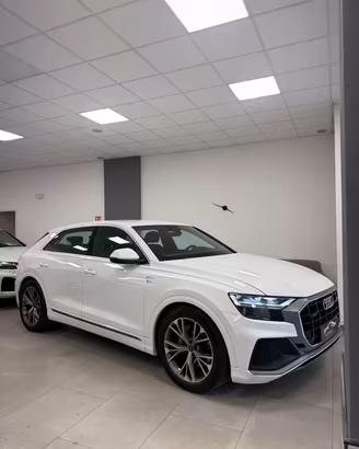 Audi Q8 50 TDI 286 CV quattro tiptronic Sport