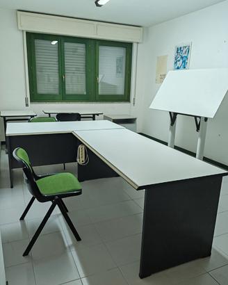 Arredo Ufficio e Tecnico con Tavolo da Disegno