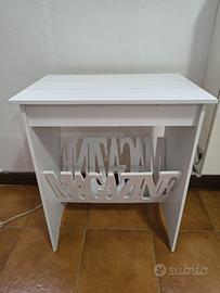 Tavolino portariviste