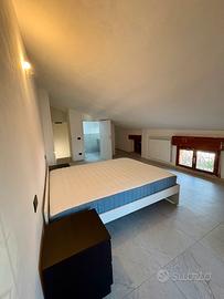 Pavullo appartamento su due livelli con balcone