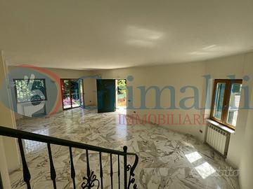 Villa o villino Pozzuoli [Cod. rif 3242797VRG]