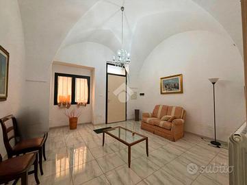 3 LOCALI A GALATONE