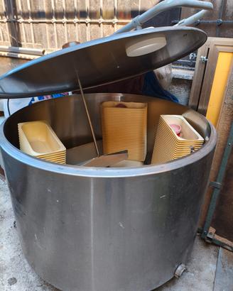 frigorifero industriale per latte 600 lt