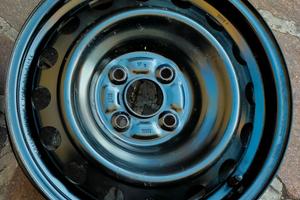 4 cerchi come nuovi per Toyota, Ford, ecc.