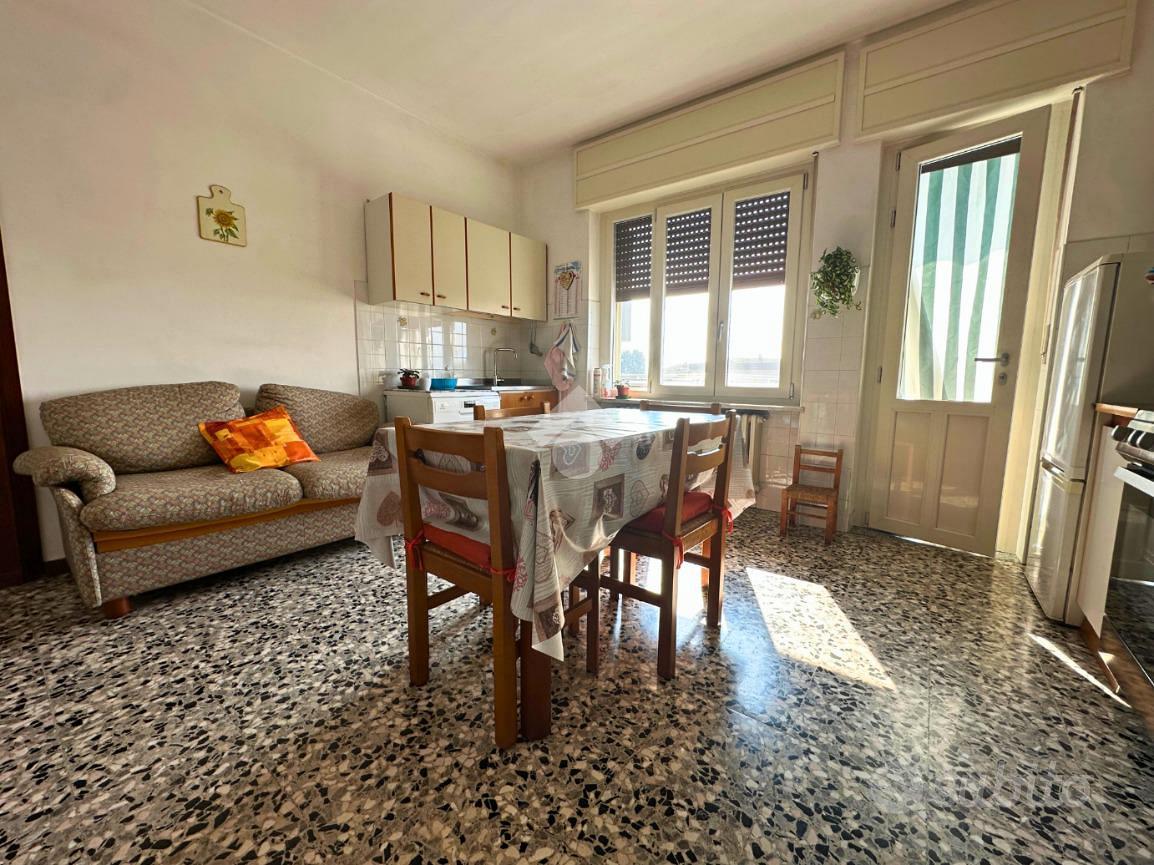 4 LOCALI A TRONZANO VERCELLESE - Vista 4