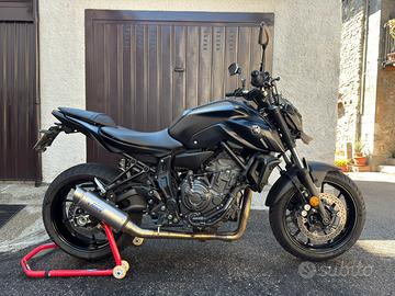 Yamaha MT-07 Tech Black