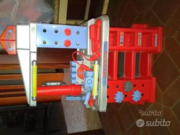 Blocco giochi anche nuovi,costruzioni,banco lavoro