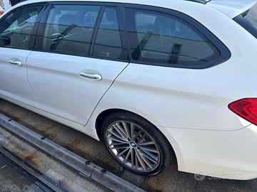 BMW Serie 5 Touring 520d Sport 190CV