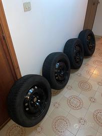 Pneumatici M+S 185/65R15