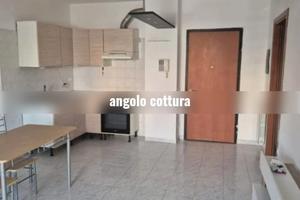 CASTELVERDE BILOCALE ARREDATO Con BALCONE/P.AUTO