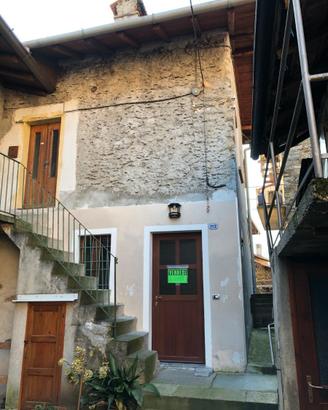Piccolo appartamento in borgo caratteristico