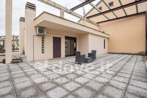 Attico / Mansarda di 70 m² con 2 locali e box auto