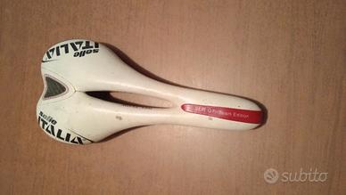 sellino bicicletta da corsa