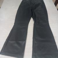pantaloni in pelle