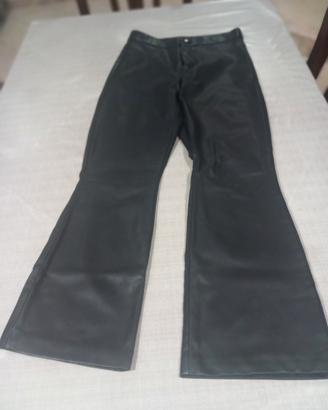 pantaloni in pelle