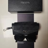 occhiali da sole Prada 