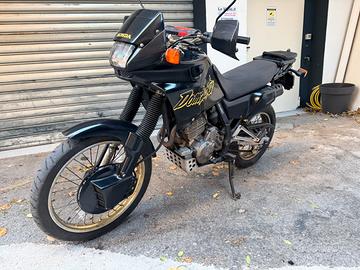 Honda Dominator 600 ASI
