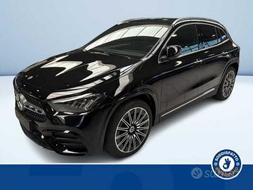 Mercedes-Benz GLA 200d Automatic AMG Line Adv...
