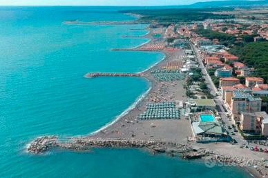 Marina di Cecina - a 20m dal mare