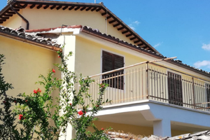 Villa indipendente con panorama